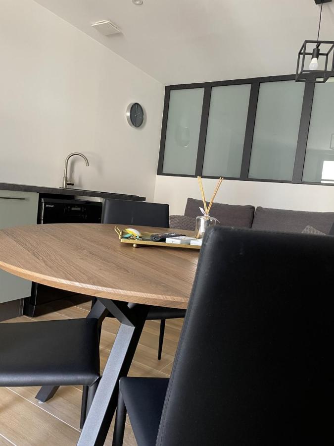 Trio Marin Meze Lägenhet Exteriör bild
